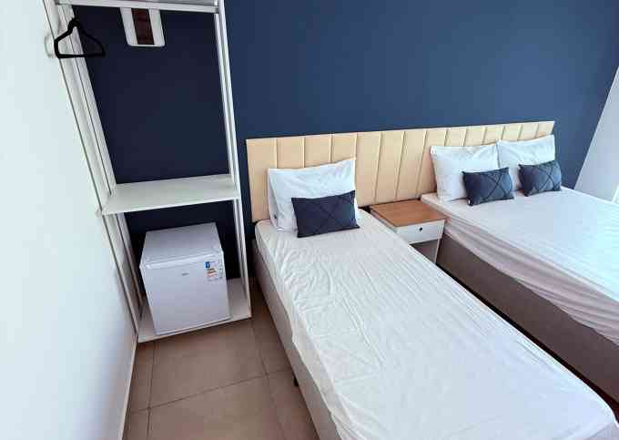 Apenas 2 Quadras da Praia da Enseada, com Piscina