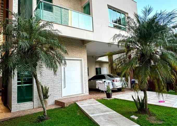Casa para Venda, Porto Belo / SC,  BALNEÁRIO PEREQUÊ, sendo 3 suítes, 4 banheiros, 3 vagas de garagem, mobiliado, área construída 210M2