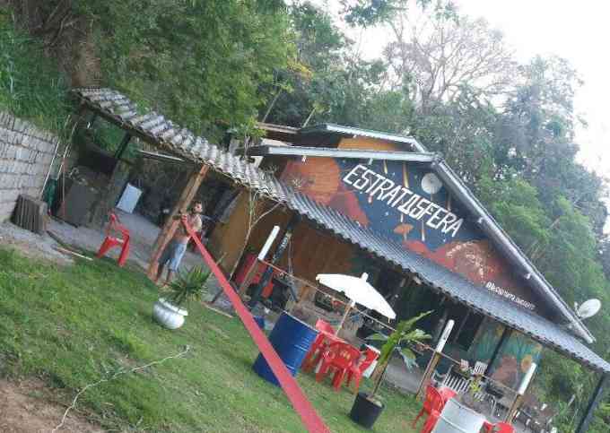 Hostel estratosfera, Suldailha, campo e praia