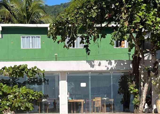 Suítes Abraão Beach