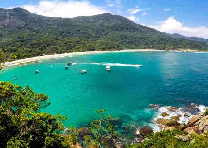 4- Flats Descanso do jordão Ilha Grande