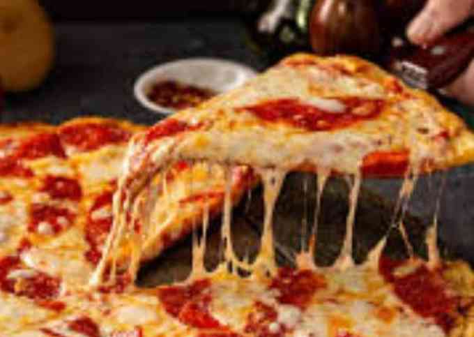 Pizzaria Saco do Céu – Sabor e Tradição à Beira-Mar 🍕✨