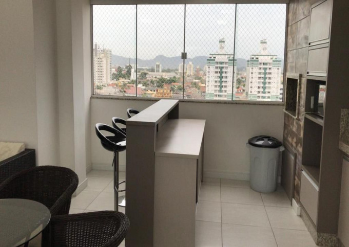 Apartamento mobiliado, pronto para morar, em Itajaí com 2 dormitórios