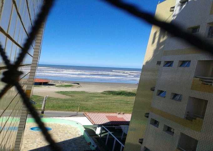 Apartamento De Frente Para o Mar em Itanhaém