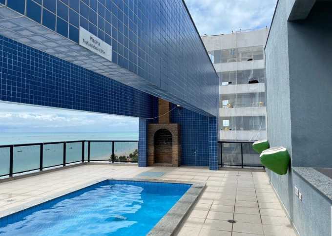 Apartamento Beira Mar Climatizado com Piscina na Cobertura