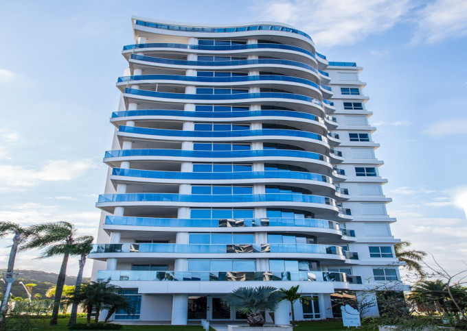Brava Home Resort - Apartamento 201 - Torre 11
