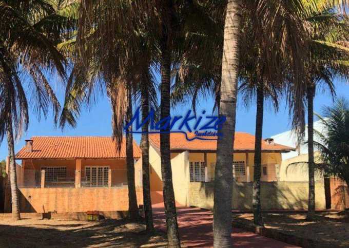 Casa de Temporada para aluguel, 1 quarto, 3 vagas, Casa Laranja - Lagoa Azul I - Carlópolis/PR