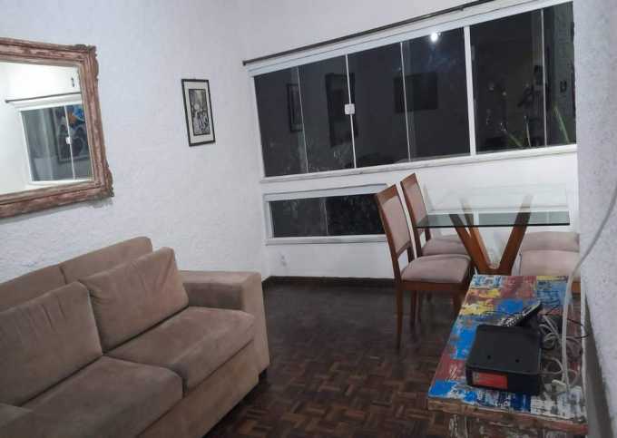 Vendo apartamento duplex no Vidigal - Leblon